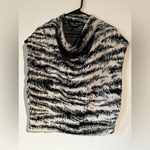 Cowl neck sleeveless sweater